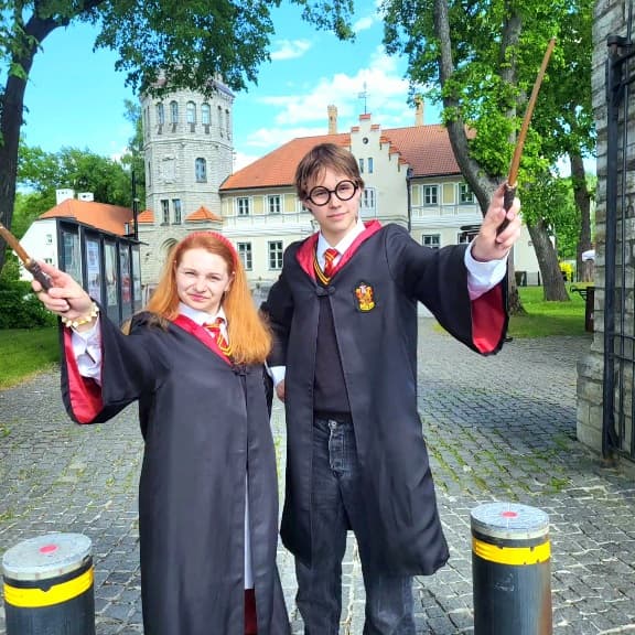 HARRY POTTER & HERMIONE