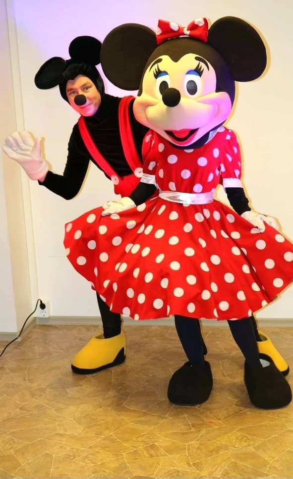 MICKEY & MINNIE