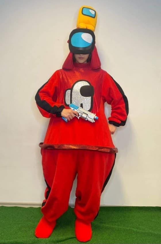 RED AMONG US
